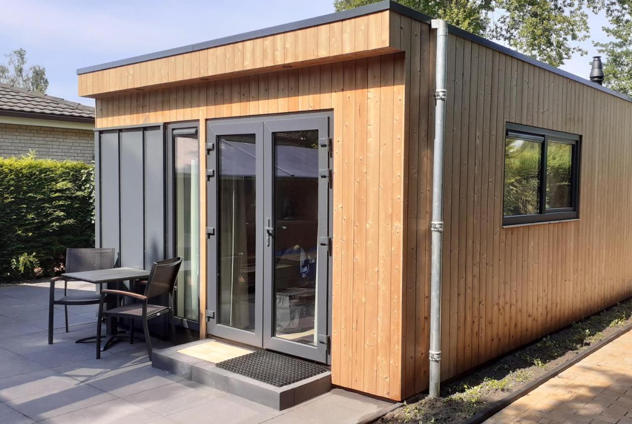 Stellechalets Op Vakantiepark Stelleplas - Heinkenszand Exterior foto